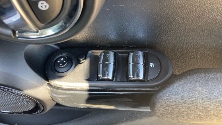 MINI Hatchback 2.0 Cooper S D 5dr Diesel Hatchback